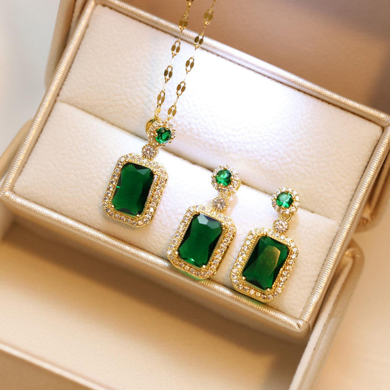 Jewels Galaxy Gold Plated Elegant Emerald Geometric Pendant Set