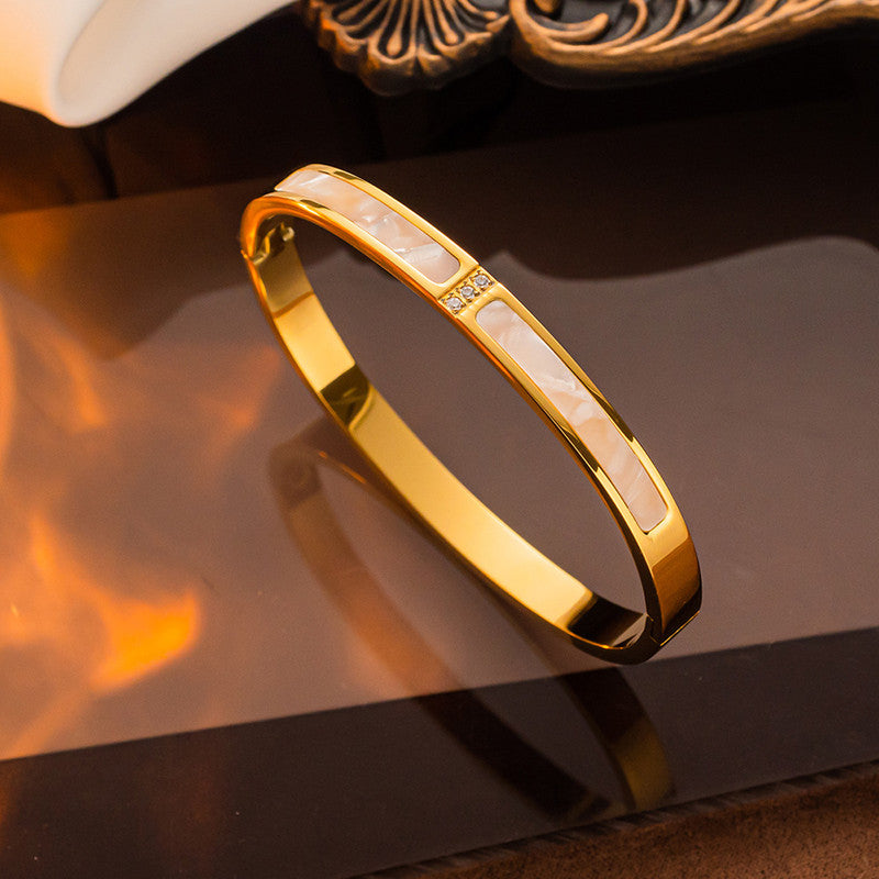 Jewels Galaxy Stainless Steel Mother of Pearls Contemporary Anti-Tarnish Bracelet For Women