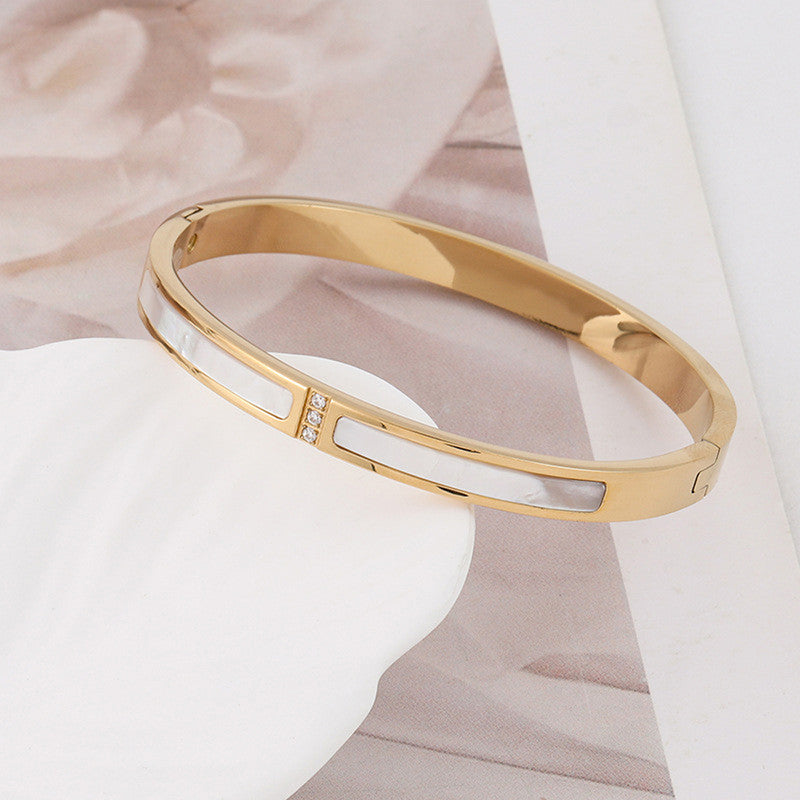 Jewels Galaxy Stainless Steel Mother of Pearls Contemporary Anti-Tarnish Bracelet For Women