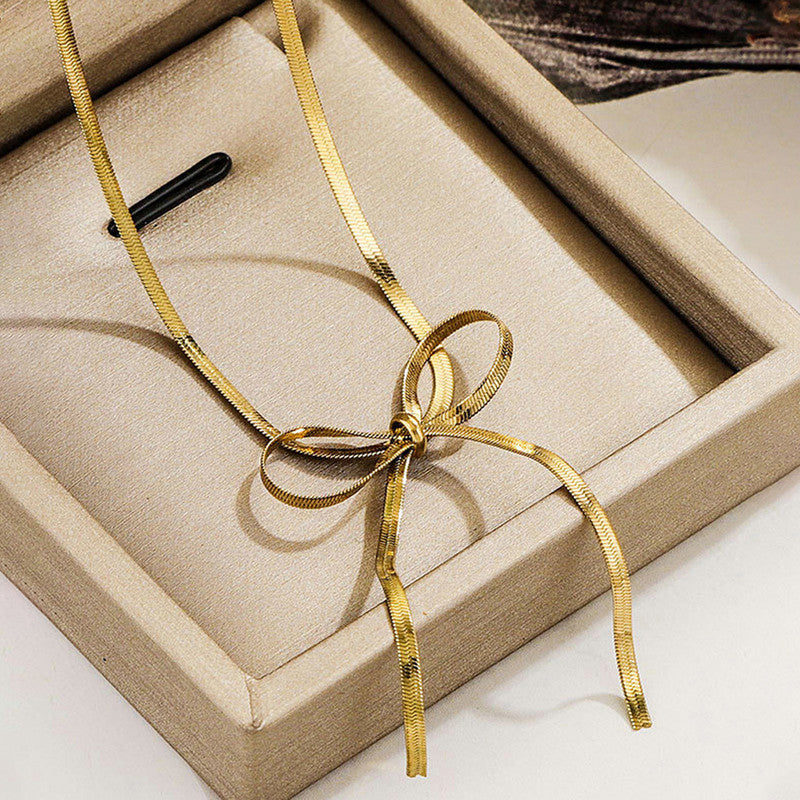 Jewels Galaxy Gold-Plated Anti Tarnish Knotted Chain Necklace