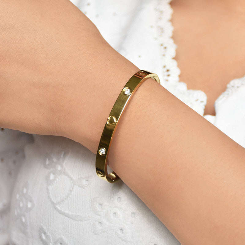 Jewels Galaxy Stainless Steel Astonishing Gold Plated Love AD Anti-Tarnish Bracelet For Women