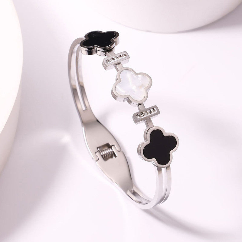 Jewels Galaxy Stainless Steel MOP Three Clover Leaf Irish Design Anti-Tarnish Bracelet