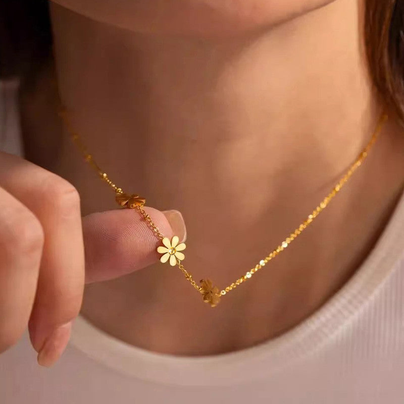Jewels Galaxy Gold-Plated Anti Tarnish Floral Themed Pendant