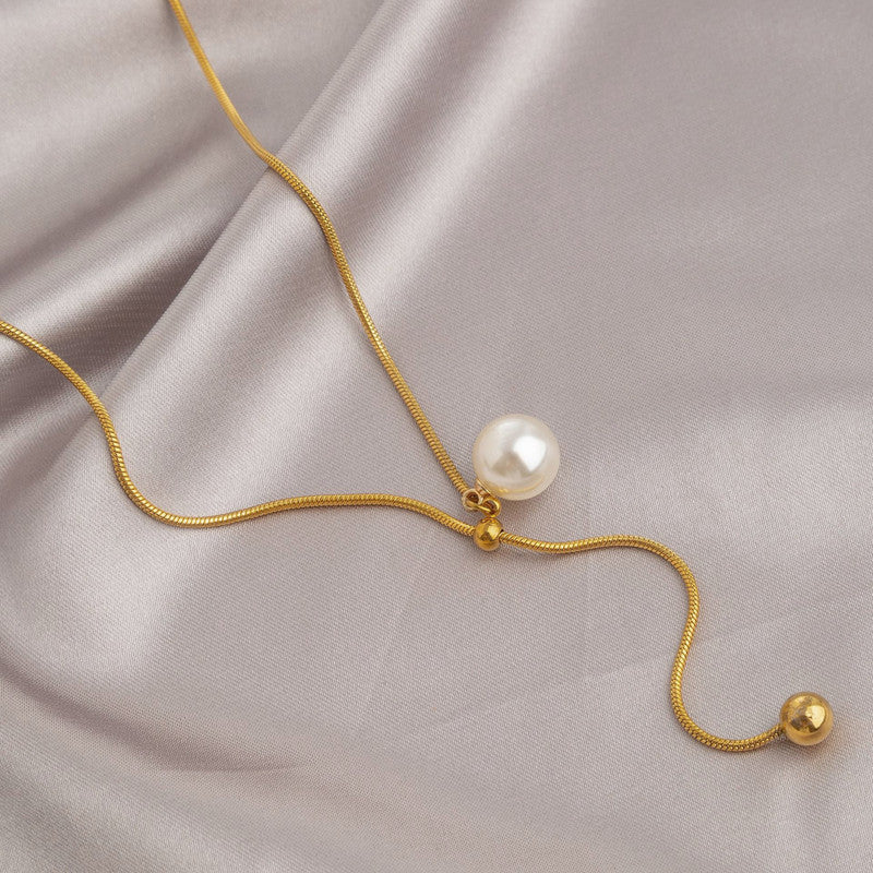 Jewels Galaxy Gold Plated Stainless Steel Anti Tarnish Pearl Studded Pendant