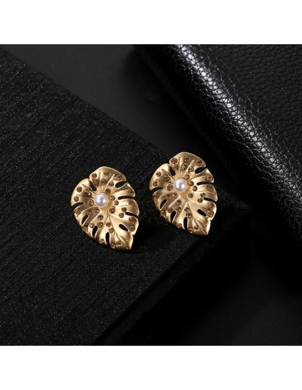 Jewels Galaxy Gold-Plated Stone-Studded Leaf Shape...