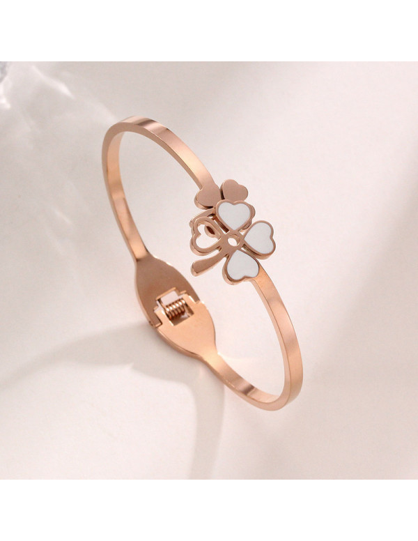 Jewels Galaxy Stainless Steel Rose Gold Plated Mother Of Pearls Dual Flower Openable Floral Bracelet