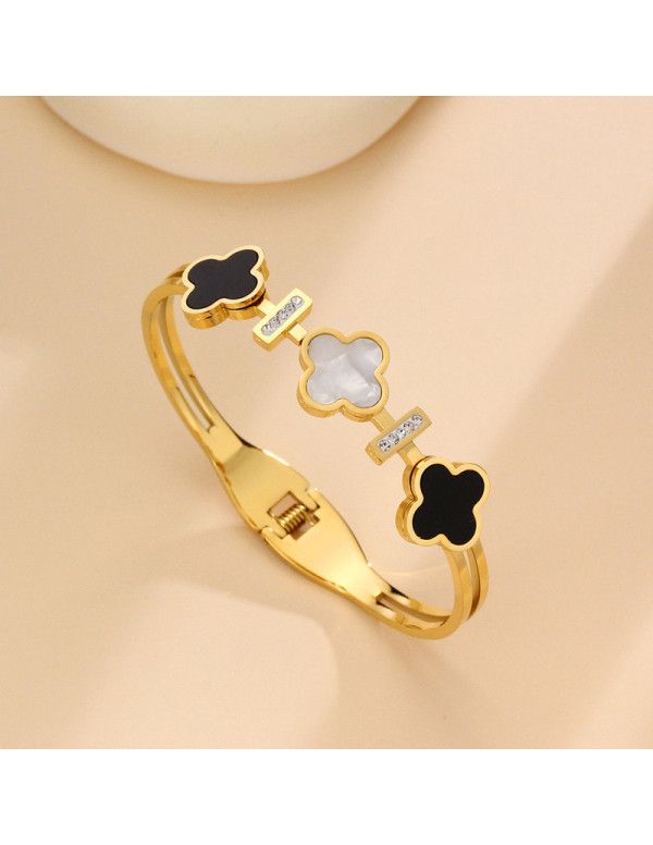 Jewels Galaxy Stainless Steel Gold Plated Mother Of Pearls Three Clover Leaf Irish Design Bracelet