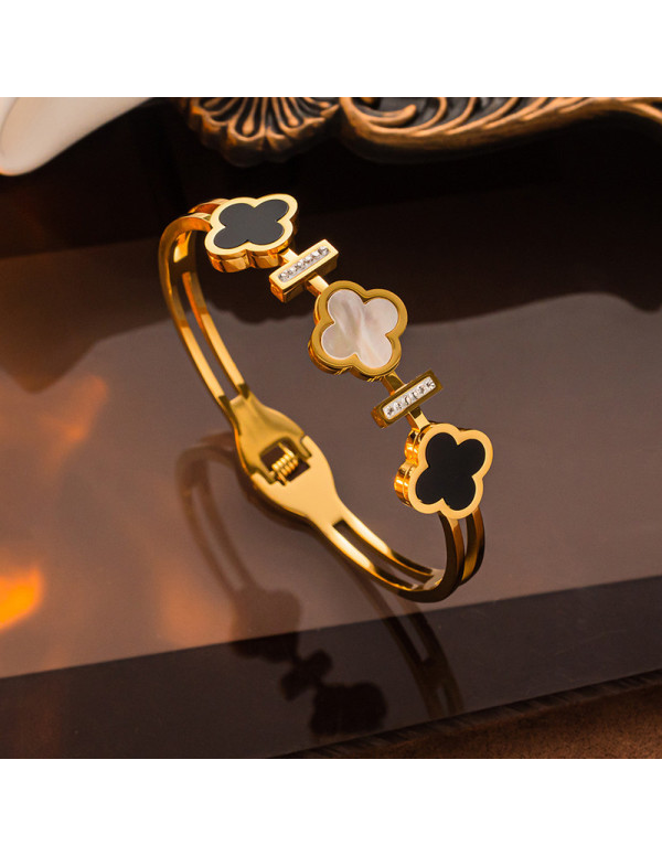 Jewels Galaxy Stainless Steel Gold Plated Mother Of Pearls Three Clover Leaf Irish Design Bracelet