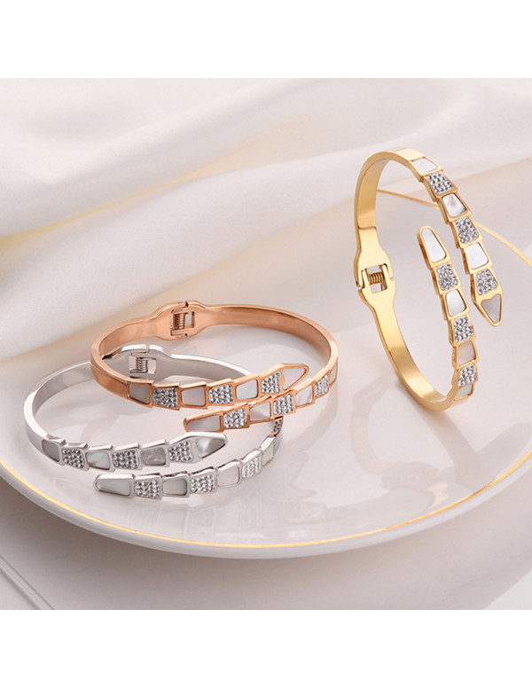 Jewels Galaxy Stainless Steel Gold, Rose Gold and ...