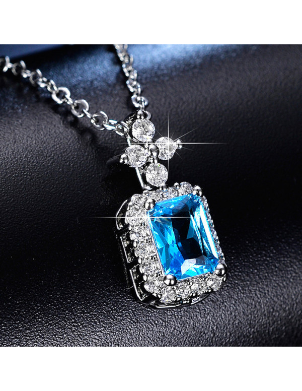 Jewels Galaxy Silver Plated Crystal Studded Geomet...